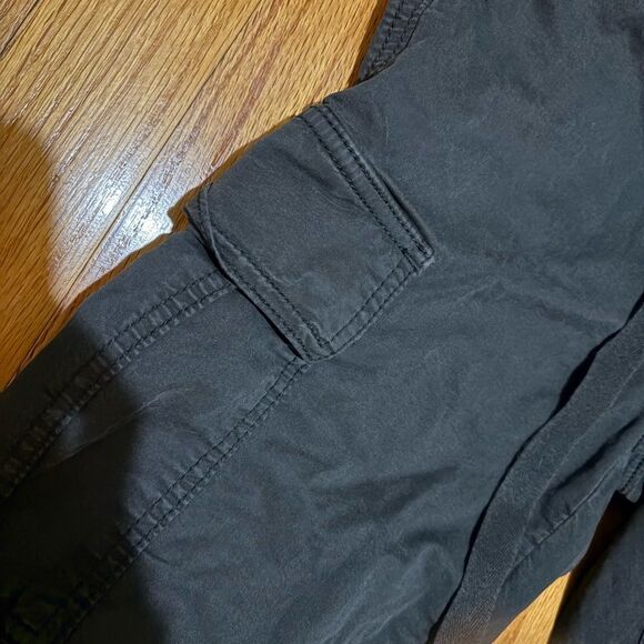 American Eagle Outfitters Navy Cargo Pants - Picture 5 of 7